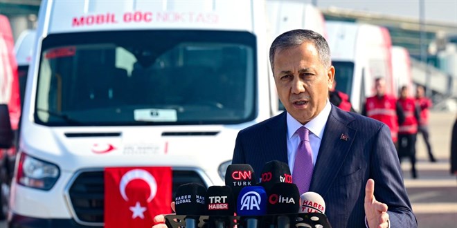Bakan Yerlikaya: 30 büyükşehirde 162 Mobil Göç Noktası aracına ulaşıldı