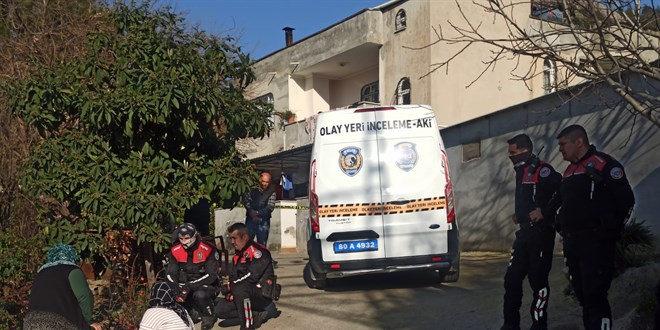 Aile arasındaki silahlı kavgada 2 kişi öldü, 4 kişi yaralandı