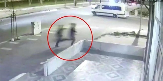 Sevgilisiyle birlikte dedesini soydu: Merdivenden itilen yaşlı adam öldü