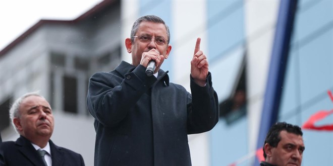 CHP Genel Başkanı Özel, Uşak'ta Halk Buluşması'nda konuştu