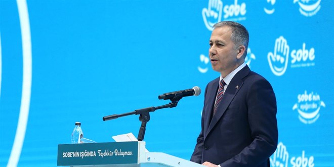 'Dünya tarihi birçok kez göstermiştir ki farklı düşünenler, fark yaratırlar'