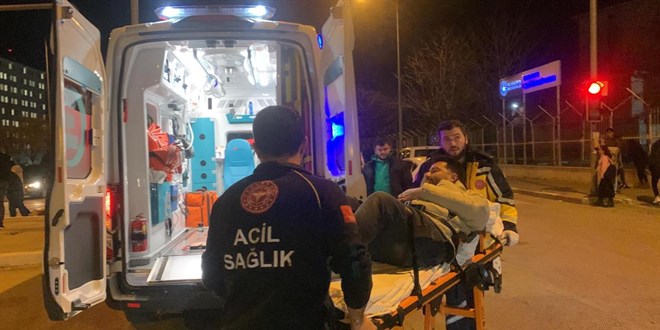 Doğum gününde 2 kez araba çarptı