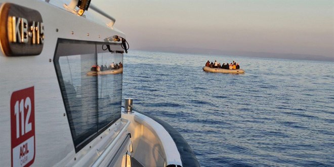 Muğla açıklarında 26 düzensiz göçmen yakalandı