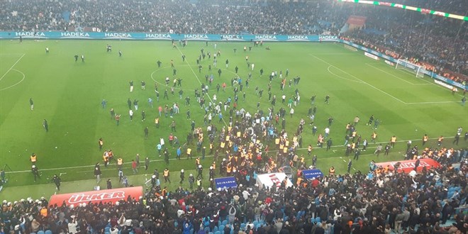 Trabzonspor - Fenerbahçe maçında yaşananlara ilişkin soruşturma başlatıldı
