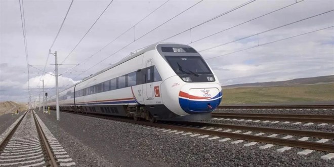 Ankara-zmir aras 3,5 saate decek: 5 yeni hzl tren hatt iin almalar sryor