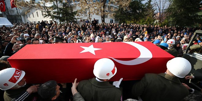 Şehit Teğmen Hulusi Elçi, son yolculuğuna uğurlandı