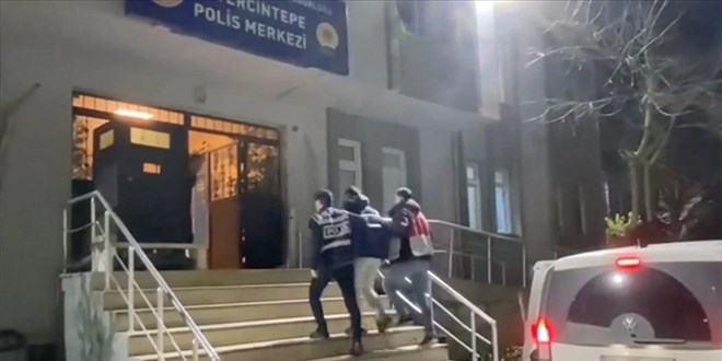 İstanbul'da araç içerisinden ateş eden zanlı yakalandı