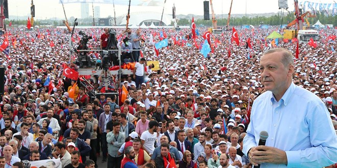 AK Parti'nin 'Yeniden Byk stanbul Mitingi' yarn yaplacak