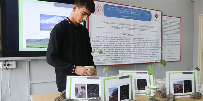 Süphan Dağı'ndan esinlenip TÜBİTAK projesi hazırladı