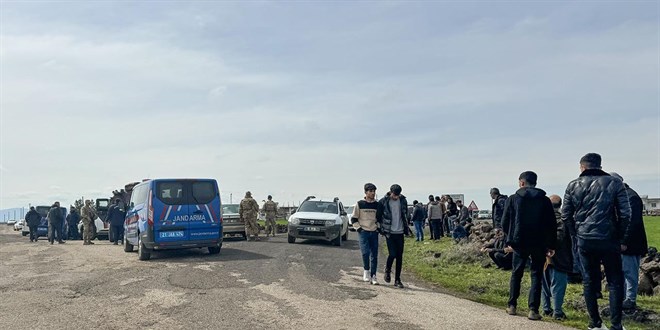 İki aile arasındaki taşlı, sobalı kavgada 3 kişi yaralandı