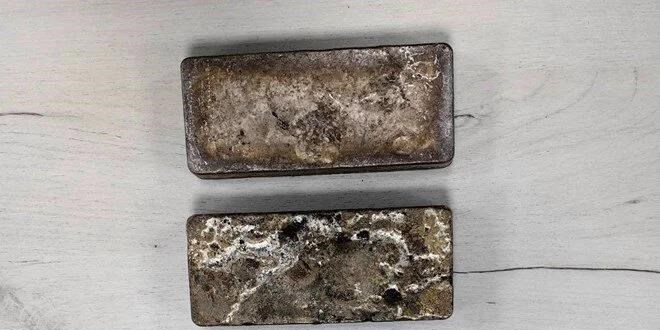Kaçakçılardan akılalmaz yöntem! Gümüşten cep telefonu yaptılar