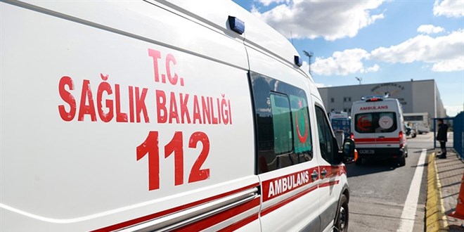 Yem karma makinesine sıkışan işçi hayatını kaybetti