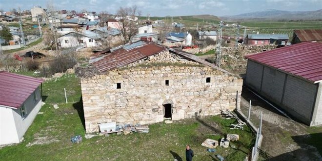 Sahibinden satlk 'tarihi kilise'