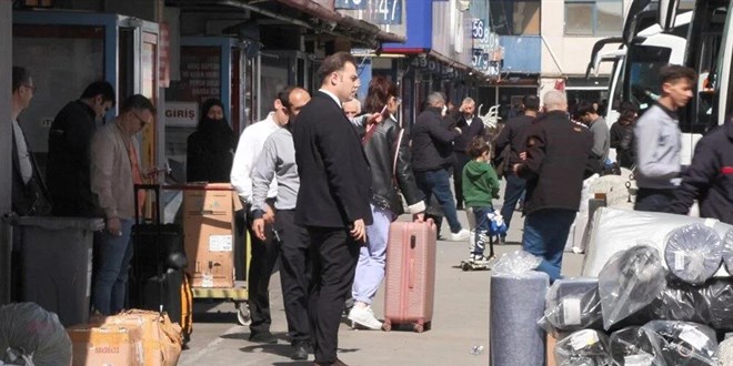 Otogarlarda seçim hareketliliği