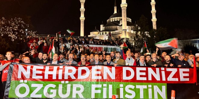 Ankara'da büyük Gazze yürüyüşü