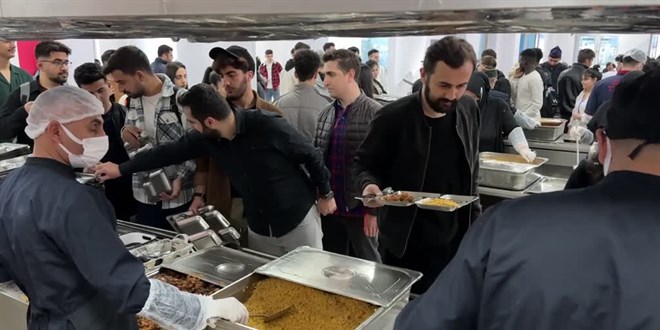 Bingöl Üniversitesinde her gün 3 bin öğrenciye ücretsiz iftar veriliyor