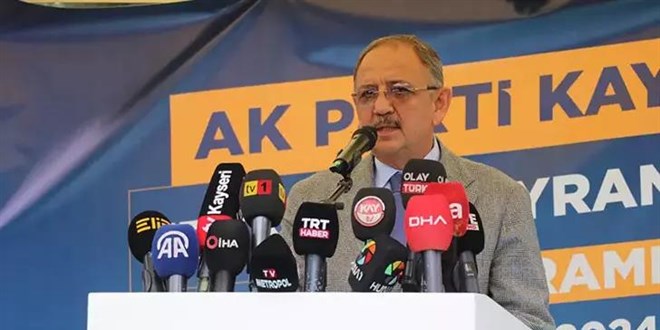 Bakan Özhaseki: İnsanların gönüllerindeki yerimizi perçinleyeceğiz