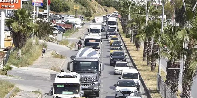 Bodrum'a son 48 saatte 30 binden fazla araç giriş yaptı