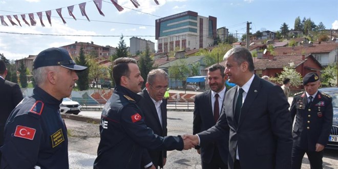 Vali Yavuz'dan bayram ziyaretleri