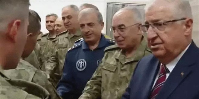 Bakan Güler, bayram namazını Şanlıurfa'da kıldı