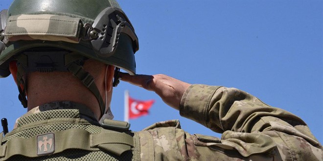 'Hudut kartalları' Ramazan Bayramı'nda da vatan nöbetinde