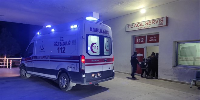 Çorum'da zincirleme trafik kazası: 13 yaralı