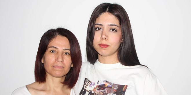 Teleferikte mahsur kalan anne ve kız yaşadıklarını anlattı