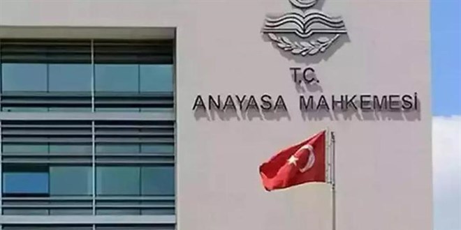 Anayasa Mahkemesi Başkanvekilliğine Basri Bağcı seçildi