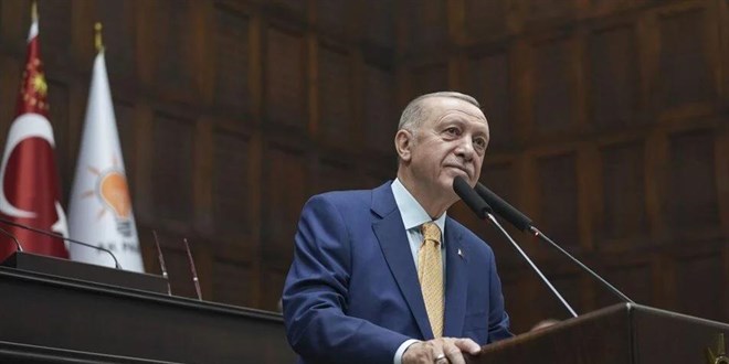 AK Parti'de MKYK'nn perde arkas: Erdoan'dan deiim sinyali