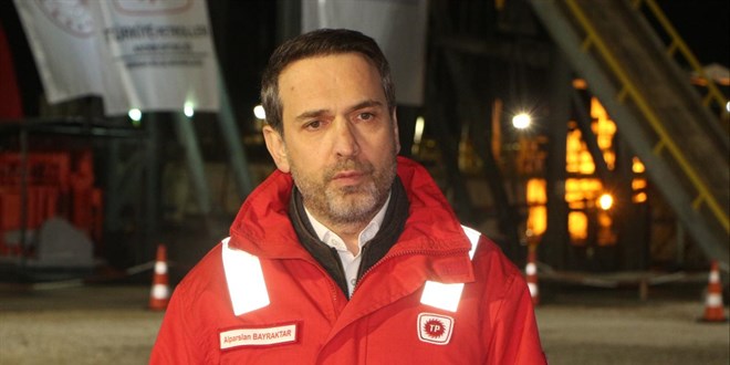 Bakan Bayraktar: Karadeniz'de birkaç ay içinde petrol keşfi için sondaj yapılacak