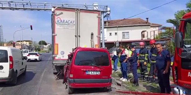 Trn dorsesine arkadan arpan hafif ticari arataki kar koca ld