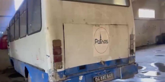 Belediyeye ait araçları parçalayıp hurdacılara satmışlar