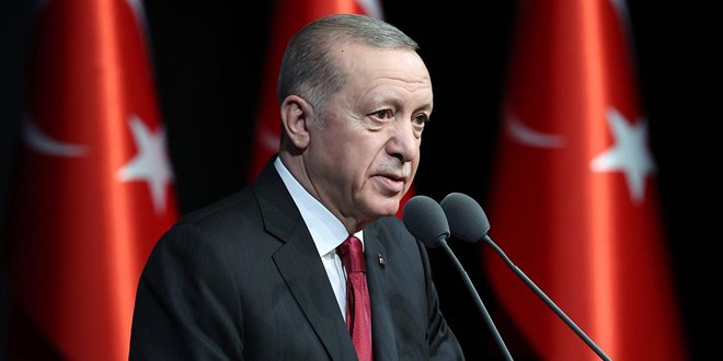 Cumhurbakan Erdoan'dan '23 Nisan' paylam