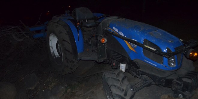 Çorum'da devrilen traktörün altında kalan kişi öldü