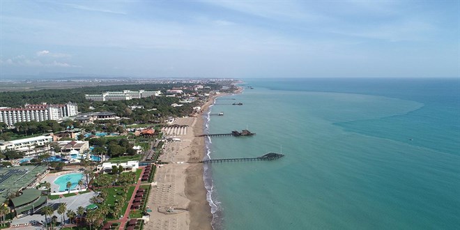 Antalya'da turist sayısında rekor beklentisi