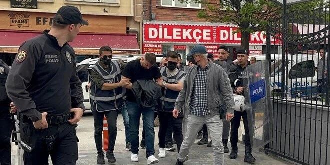 Kelime-i Tevhid yazılı bayrakla yürüyen şahsa müdahale eden şüphelinin ifadesi ortaya çıktı