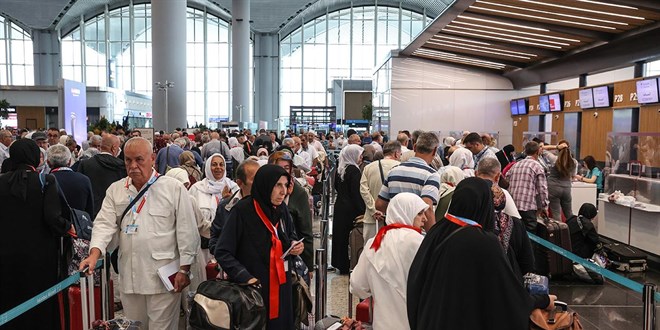 İlk hac kafilesi 9 Mayıs'ta yola çıkacak