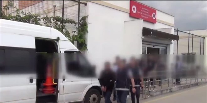 'Kalkan-21' operasyonunda 12 göçmen kaçakçılığı organizatörü tutuklandı
