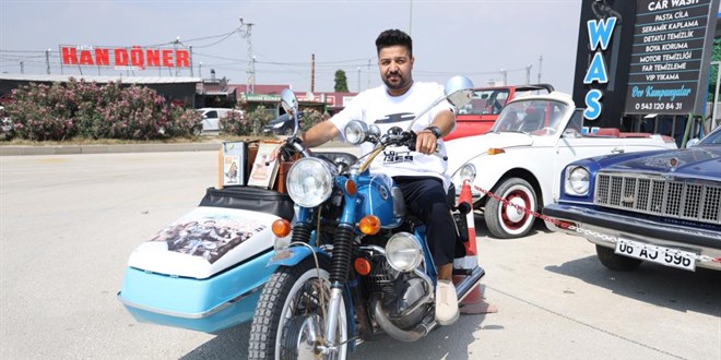 'Doktor Civanım' filmindeki motosikleti depremzedeler için satışa çıkardı