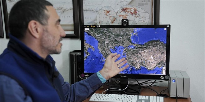 Nesli tükenme tehlikesi altında olan Yelkovan kuşları 7/24 izleniyor