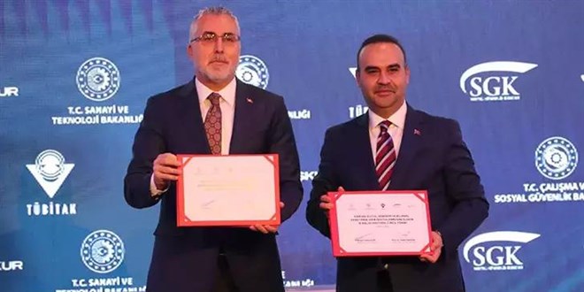 Bakan Kacır: Kamu hizmet sağlayıcıları arasındaki etkileşimi yükseltiyoruz