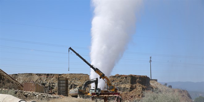 Patlama meydana gelen jeotermal kuyu ile ilgili Savclktan aklama