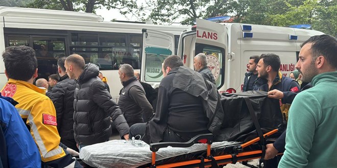 Kolunu kaptırdığı kıyma makinesiyle hastaneye kaldırıldı