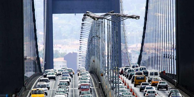 İstanbul'da 'Büyük Eğitim Mitingi' nedeniyle yarın bazı yollar trafiğe kapatılacak
