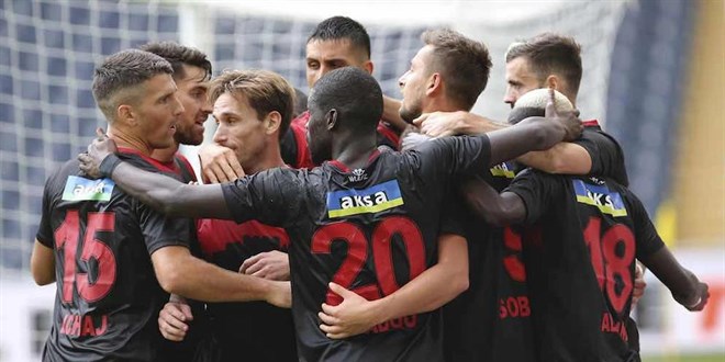 Süper Lig'den düşen ikinci takım da belli oldu
