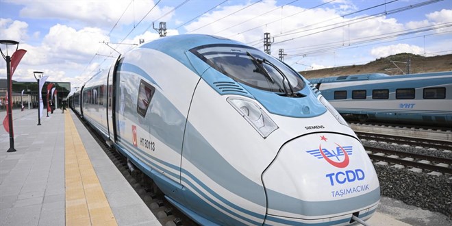 YHT ile seyahat eden yolcu sayısı 86 milyonu geçti