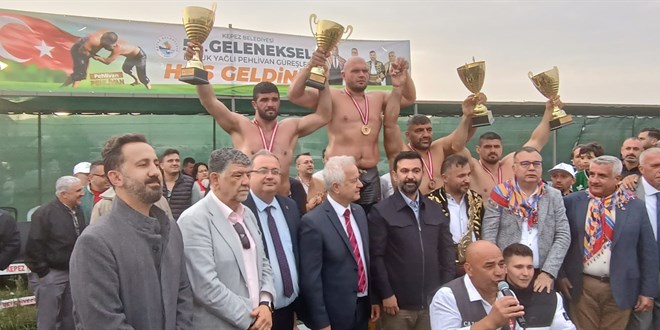 Kepez Güreşlerini Başpehlivan Dağdeviren kazandı