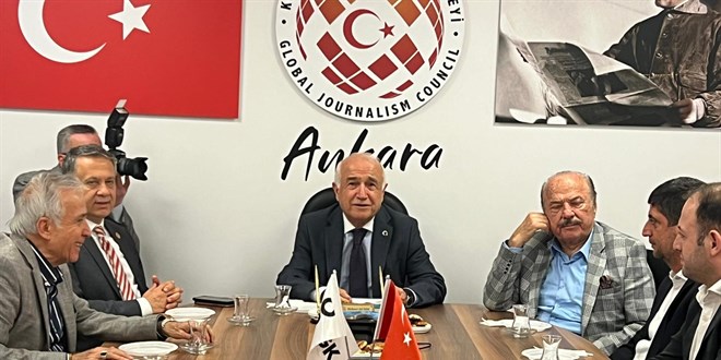 Cemil Çiçek: Yüzde yüz mutabakat olmadan yeni Anayasa imkansız