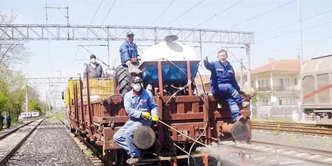 TCDD, otla mücadele kapsamında tren yollarında ilaçlama yapacak