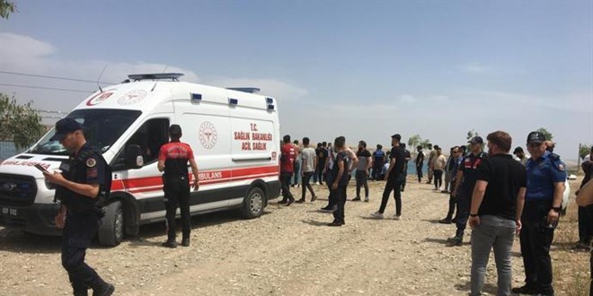 Serinlemek için girdiği baraj gölünde boğuldu